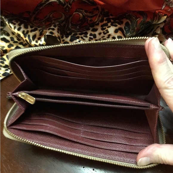 COACH Accordion Zip Wallet in crossgrain leather Style No. F54007 Long Wallet - Picture 5 of 6